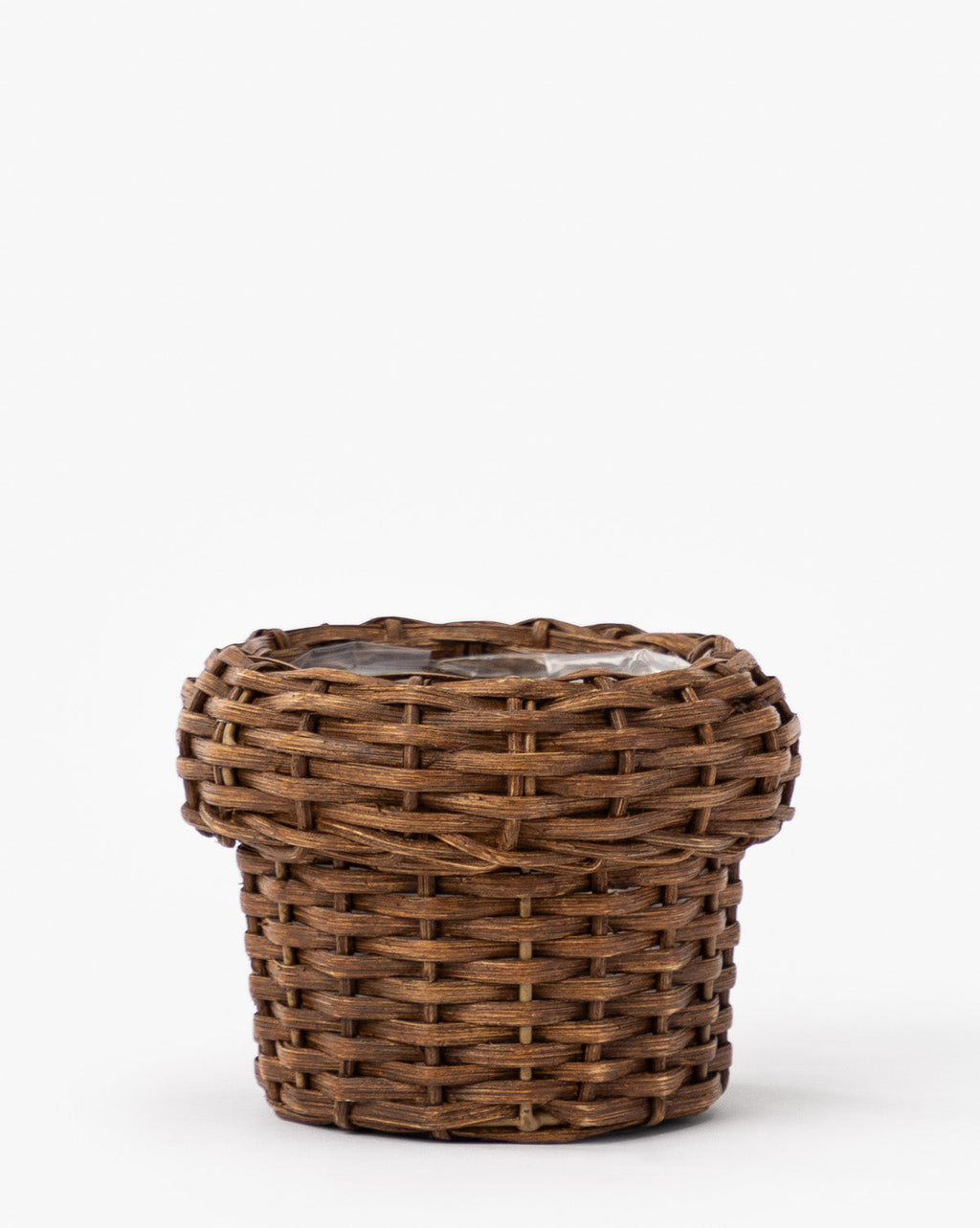 Huger Woven Planter